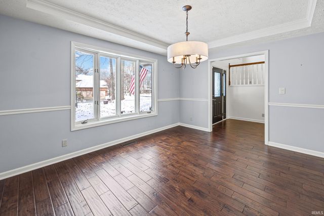 125 Durkees Run Drive, Lafayette, IN 47905