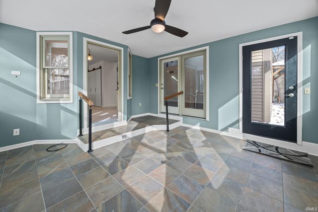 125 Durkees Run Drive, Lafayette, IN 47905