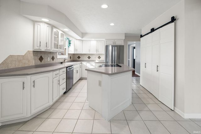 125 Durkees Run Drive, Lafayette, IN 47905