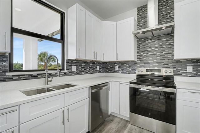 9006 Lamkin CIR, Labelle, FL 33935