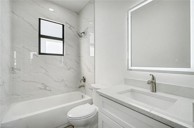 9006 Lamkin CIR, Labelle, FL 33935