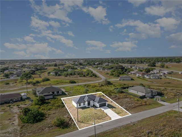 9006 Lamkin CIR, Labelle, FL 33935