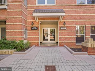 9480 VIRGINIA CENTER BLVD #134, Vienna, VA 22181