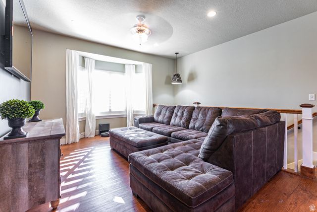 5297 W RANCHES PARK LN, West Jordan, UT 84081