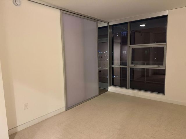 9 Macarthur Place, Santa Ana, CA 92707