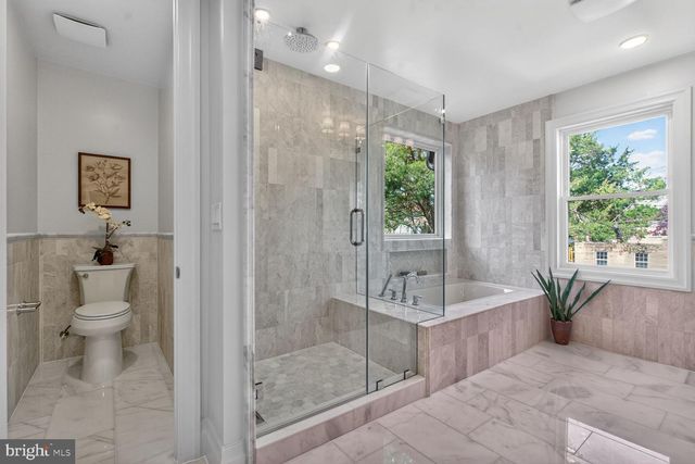 4404 16TH ST NW, Washington, DC 20011