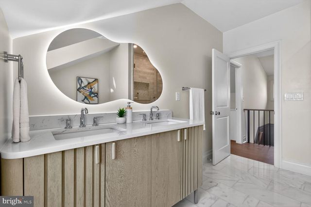 4404 16TH ST NW, Washington, DC 20011