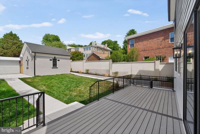 4404 16TH ST NW, Washington, DC 20011