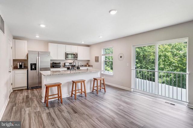 35460 QUAIL MEADOW LN, Locust Grove, VA 22508