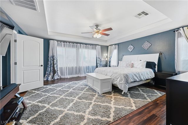 7572 Desertscape Avenue, Las Vegas, NV 89178