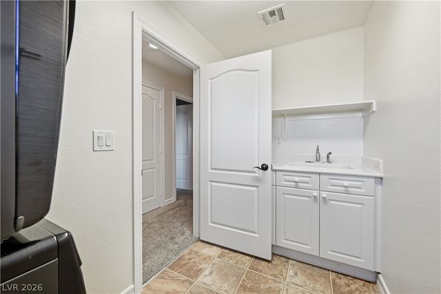 7572 Desertscape Avenue, Las Vegas, NV 89178