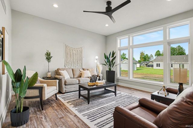 58547 Woodfield View, Elkhart, IN 46517