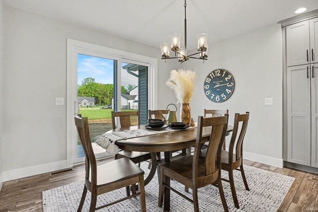 58547 Woodfield View, Elkhart, IN 46517