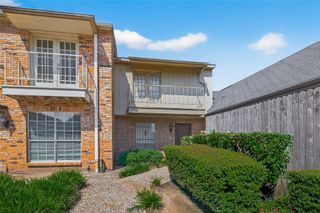 6111 Beverly Hill Street 28, Houston, TX 77057