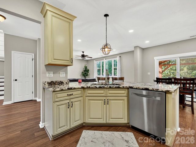 17234 Cambridge Woods Court, Charlotte, NC 28277