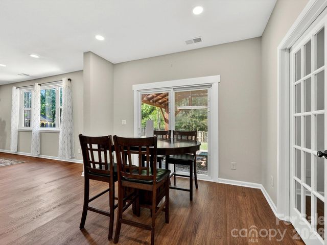 17234 Cambridge Woods Court, Charlotte, NC 28277