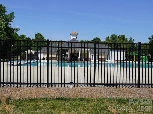 17234 Cambridge Woods Court, Charlotte, NC 28277