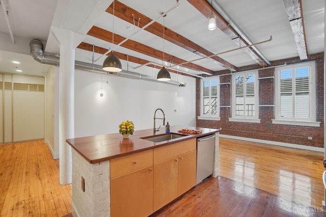 26 E Sixth Street, Cincinnati, OH 45202