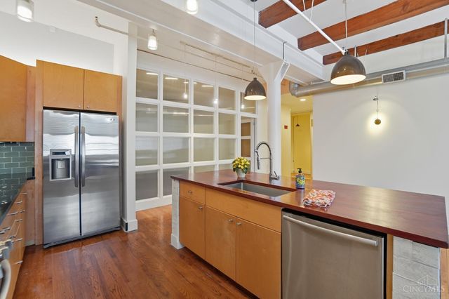 26 E Sixth Street, Cincinnati, OH 45202