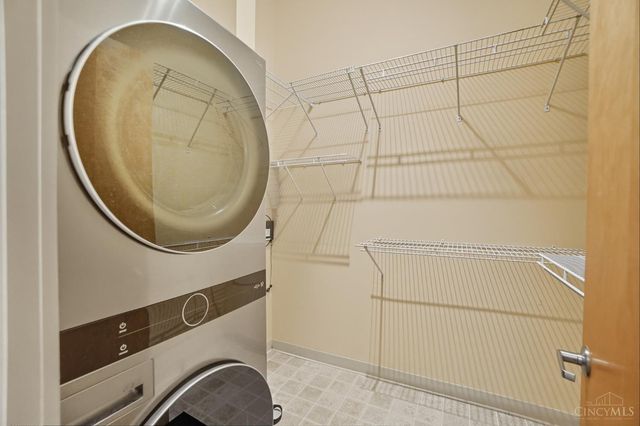 26 E Sixth Street, Cincinnati, OH 45202