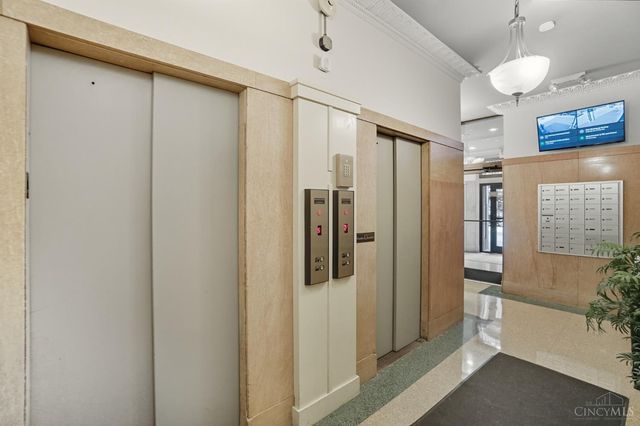 26 E Sixth Street, Cincinnati, OH 45202