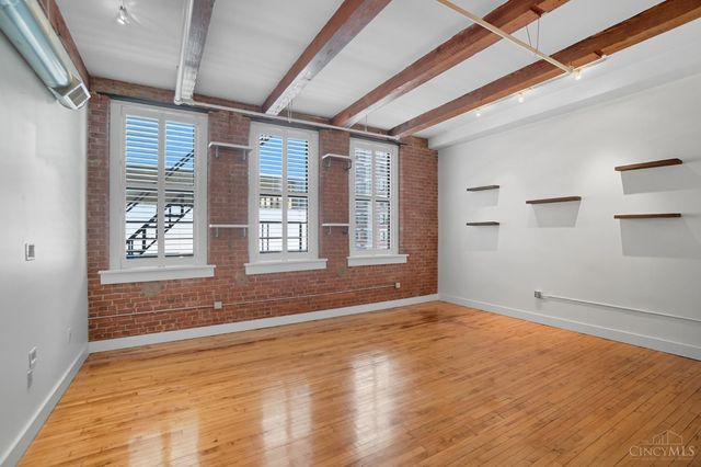 26 E Sixth Street, Cincinnati, OH 45202