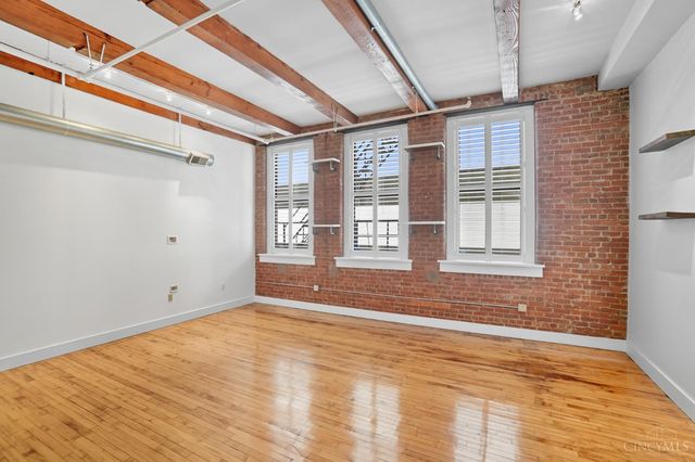 26 E Sixth Street, Cincinnati, OH 45202