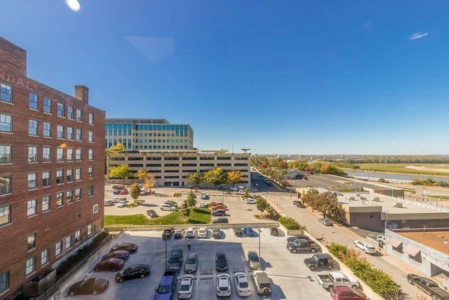 700 Broadway Street 401, Kansas City, MO 64105