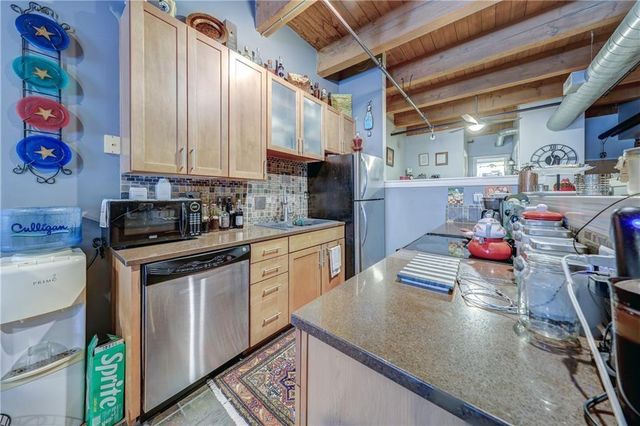 700 Broadway Street 401, Kansas City, MO 64105