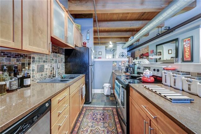 700 Broadway Street 401, Kansas City, MO 64105