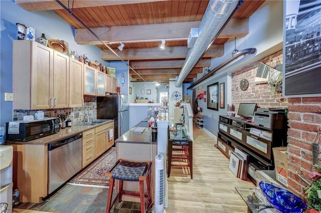 700 Broadway Street 401, Kansas City, MO 64105