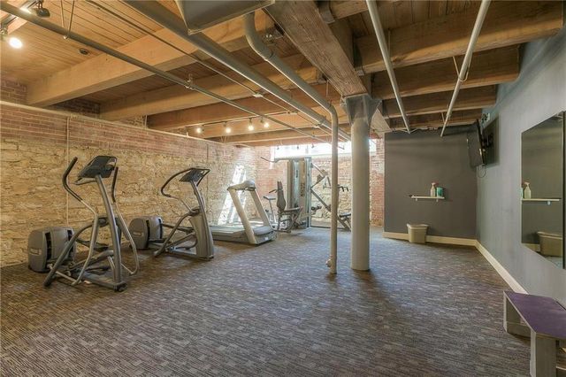 700 Broadway Street 401, Kansas City, MO 64105