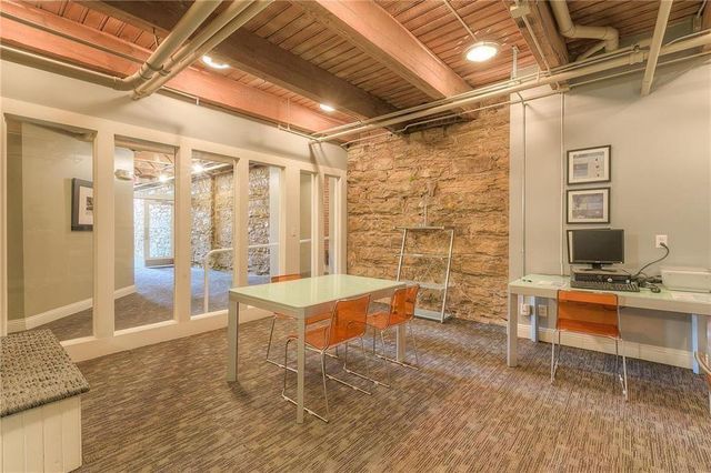 700 Broadway Street 401, Kansas City, MO 64105