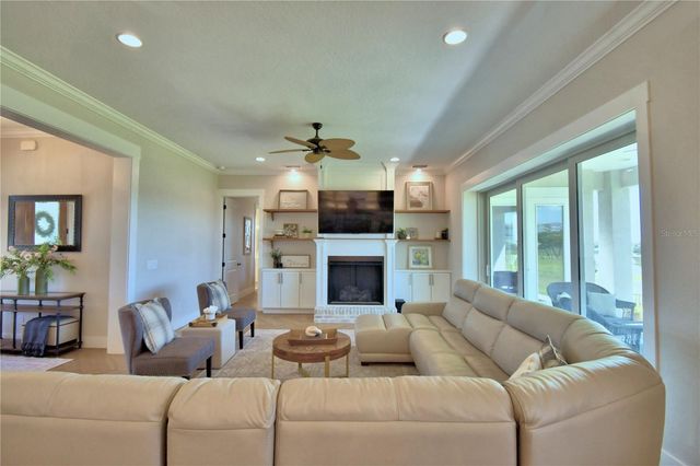 203 SPRING AZURE DRIVE, Lake Alfred, FL 33850