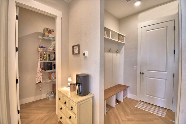 203 SPRING AZURE DRIVE, Lake Alfred, FL 33850