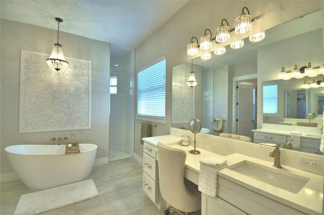 203 SPRING AZURE DRIVE, Lake Alfred, FL 33850