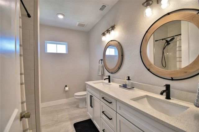 203 SPRING AZURE DRIVE, Lake Alfred, FL 33850