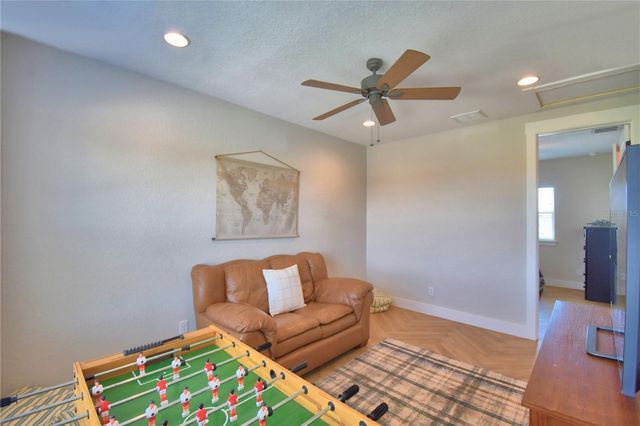 203 SPRING AZURE DRIVE, Lake Alfred, FL 33850