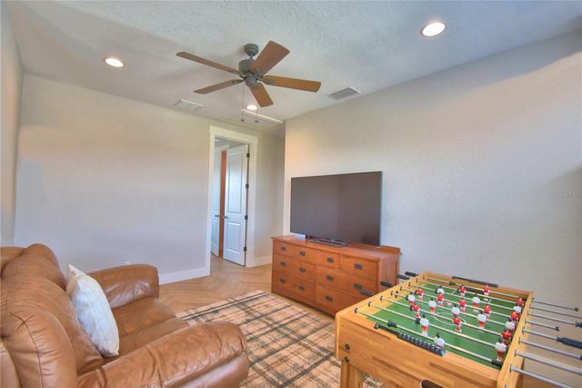 203 SPRING AZURE DRIVE, Lake Alfred, FL 33850