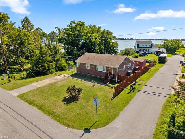 612 N Hope ST, Hampton, VA 23663