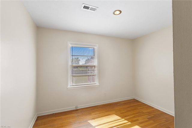 612 N Hope ST, Hampton, VA 23663