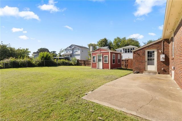 612 N Hope ST, Hampton, VA 23663