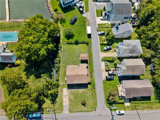 612 N Hope ST, Hampton, VA 23663