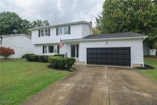 4096 Bob O Link Drive, Youngstown, OH 44511