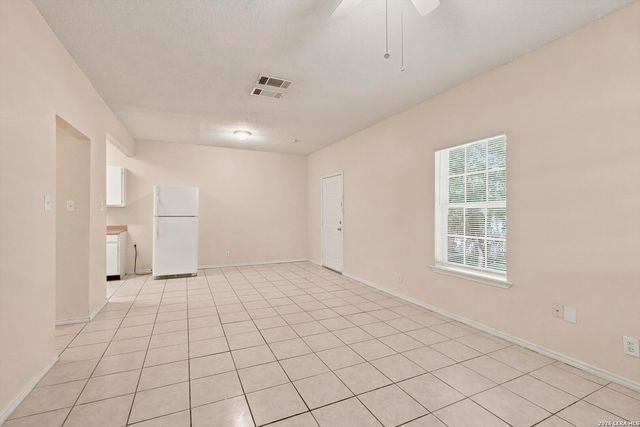 7607 Windsor Oaks, San Antonio, TX 78239