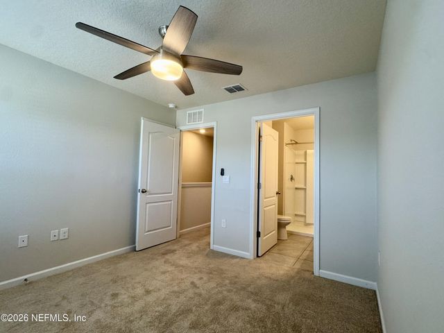 3992 VILLAGE VIEW Lane, Orange Park, FL 32065