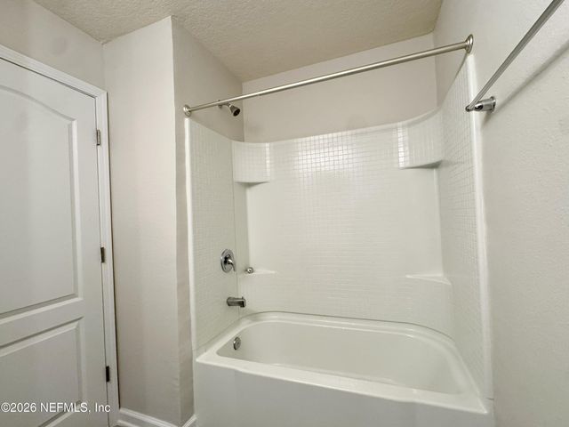 3992 VILLAGE VIEW Lane, Orange Park, FL 32065