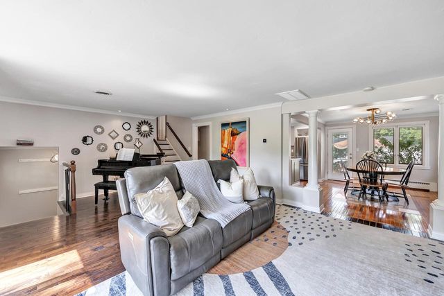 160 Roselawn BOULEVARD, Allouez, WI 54301