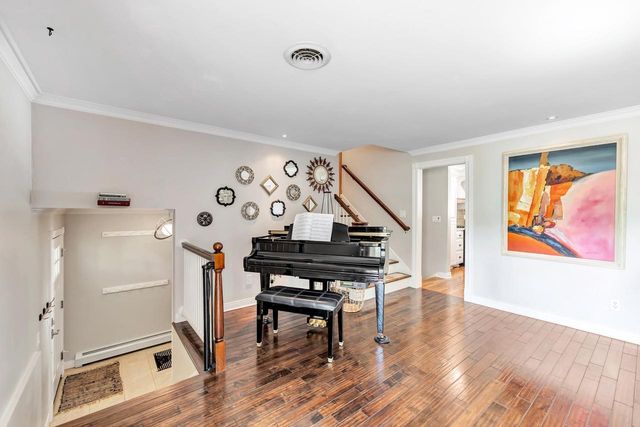 160 Roselawn BOULEVARD, Allouez, WI 54301