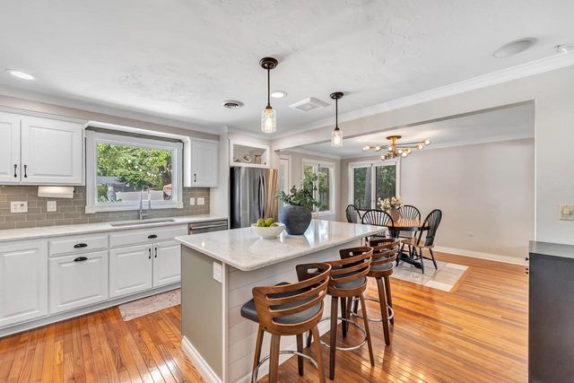160 Roselawn BOULEVARD, Allouez, WI 54301